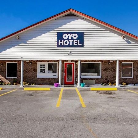 Oyo Hotel Ridgeland East Exterior foto