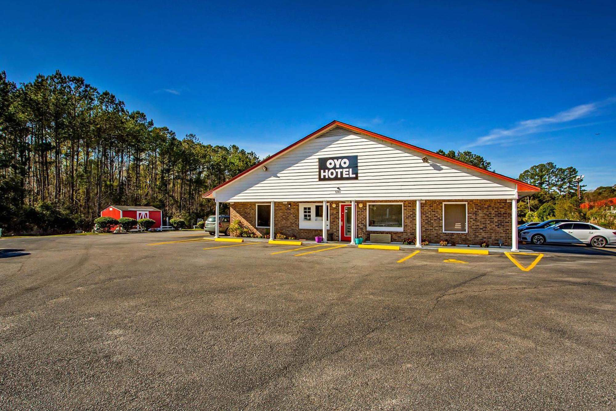 Oyo Hotel Ridgeland East Exterior foto